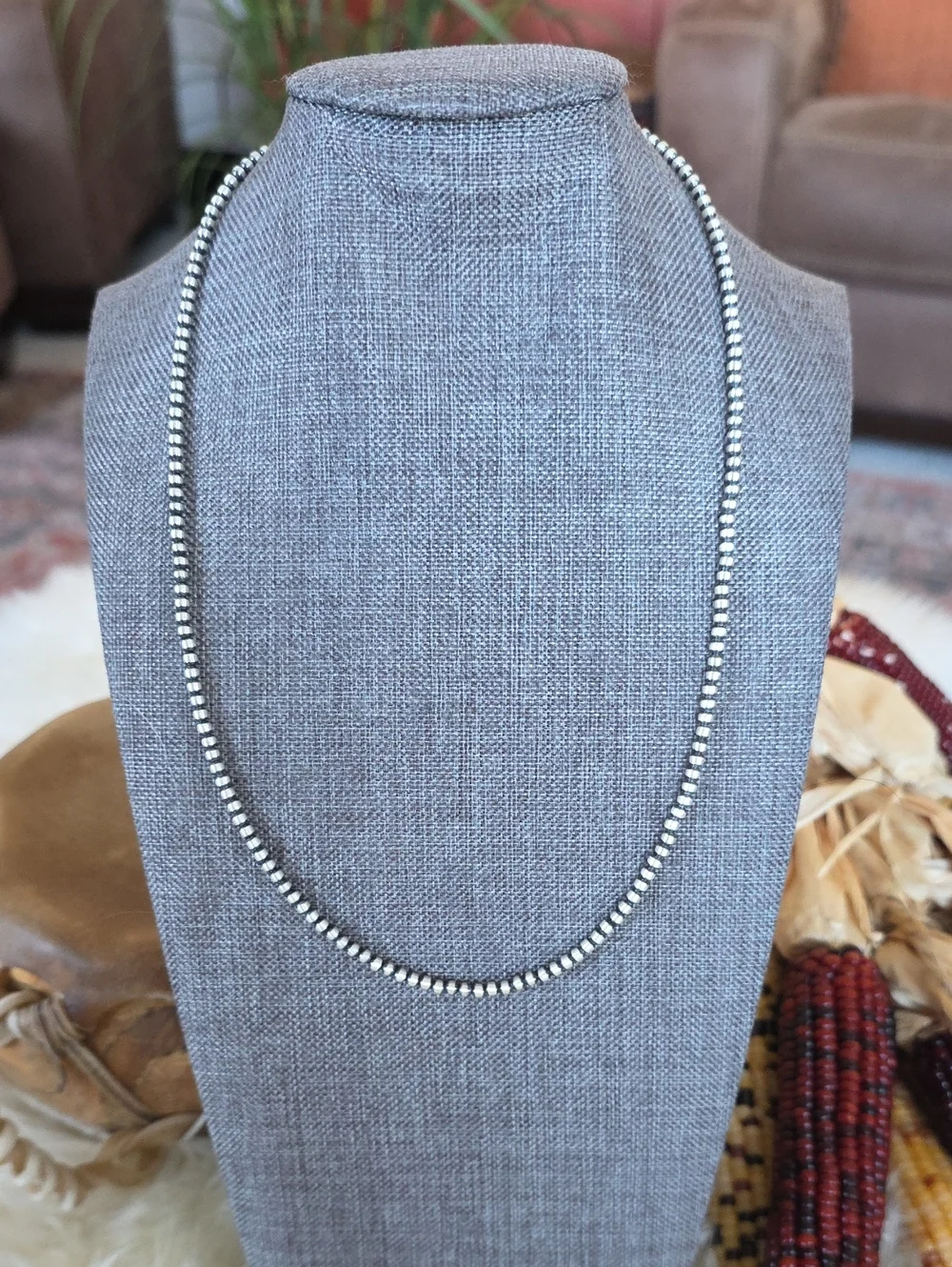 Gorgeous NWT 18